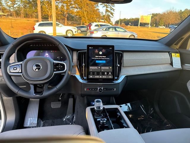 Used 2026 Volvo XC90 B6 Core w/ Protection Package Premier image 15
