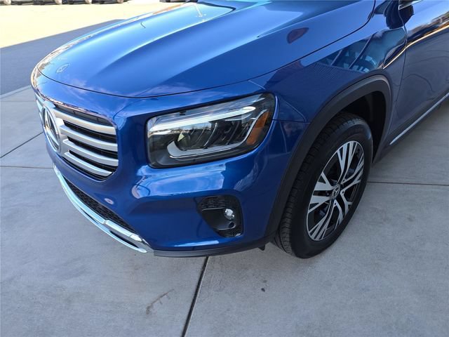 Used 2026 Mercedes-Benz GLB 250 4MATIC image 12