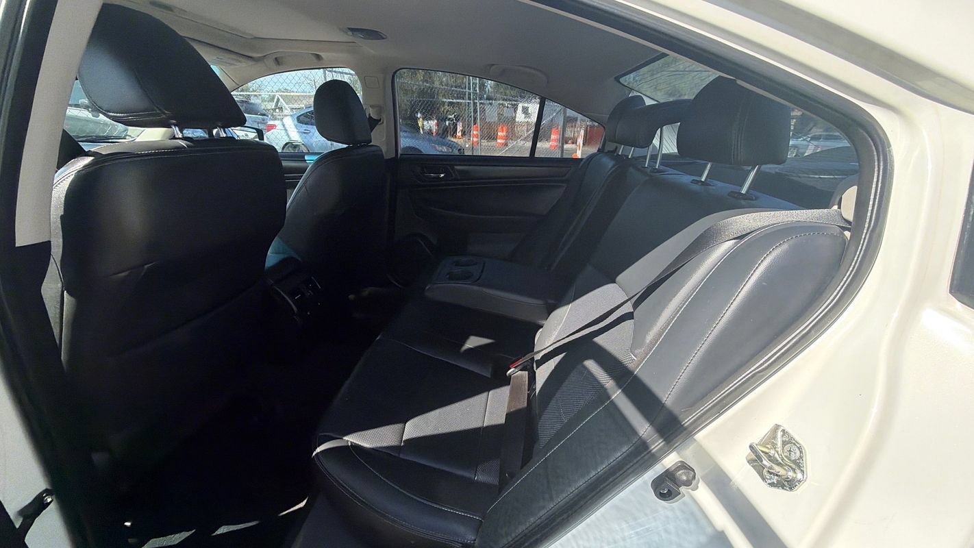 Used 2015 Subaru Legacy 2.5i Limited AWD/4WD image 22