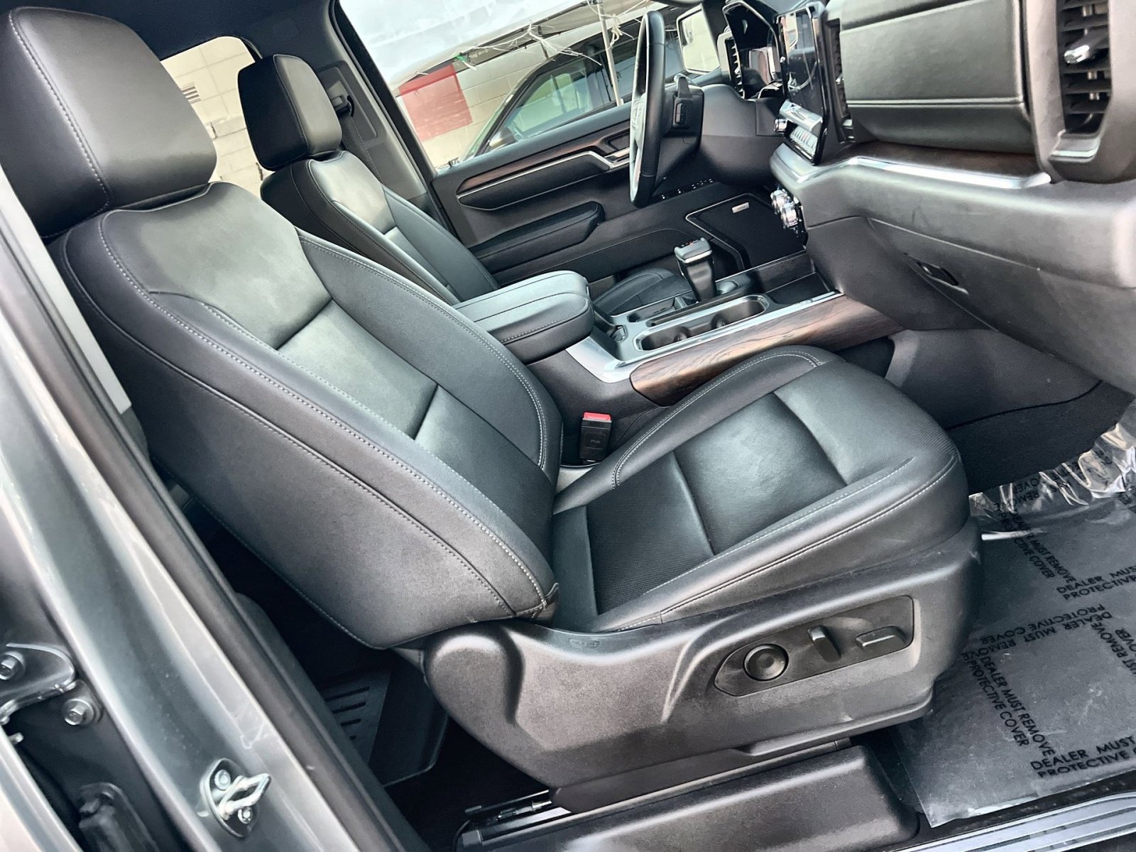 Used 2023 GMC Sierra 1500 SLT w/ SLT Premium Package image 26