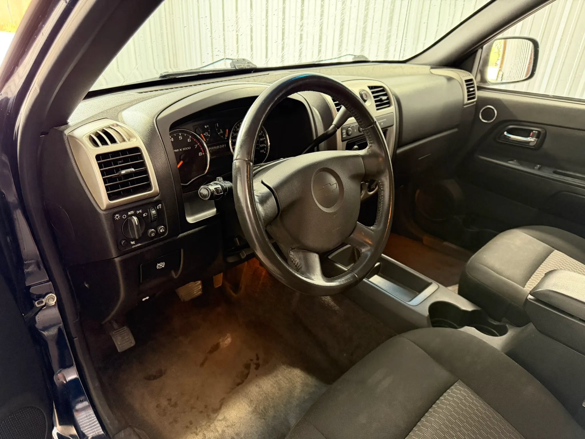 Used 2008 Chevrolet Colorado LT w/ LT Preferred Equipment Group AWD/4WD image 24