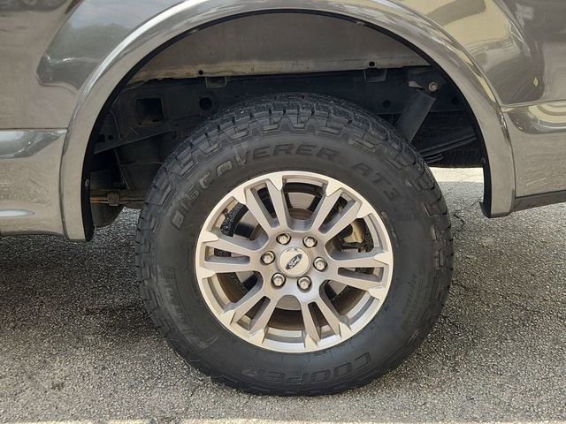 Used 2019 Ford F150 Lariat AWD/4WD image 32