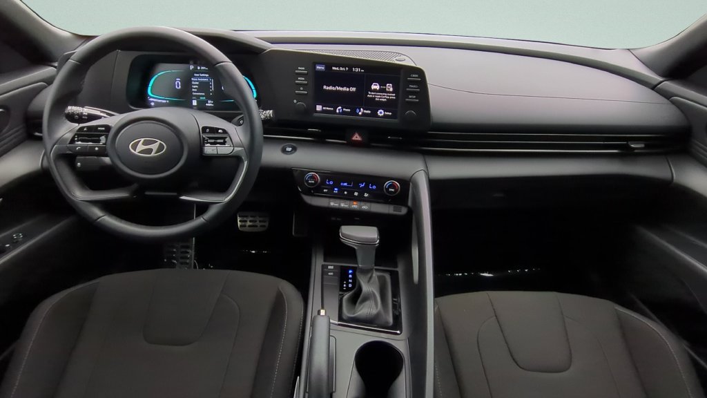 Certified 2026 Hyundai Elantra Sport FWD image 10