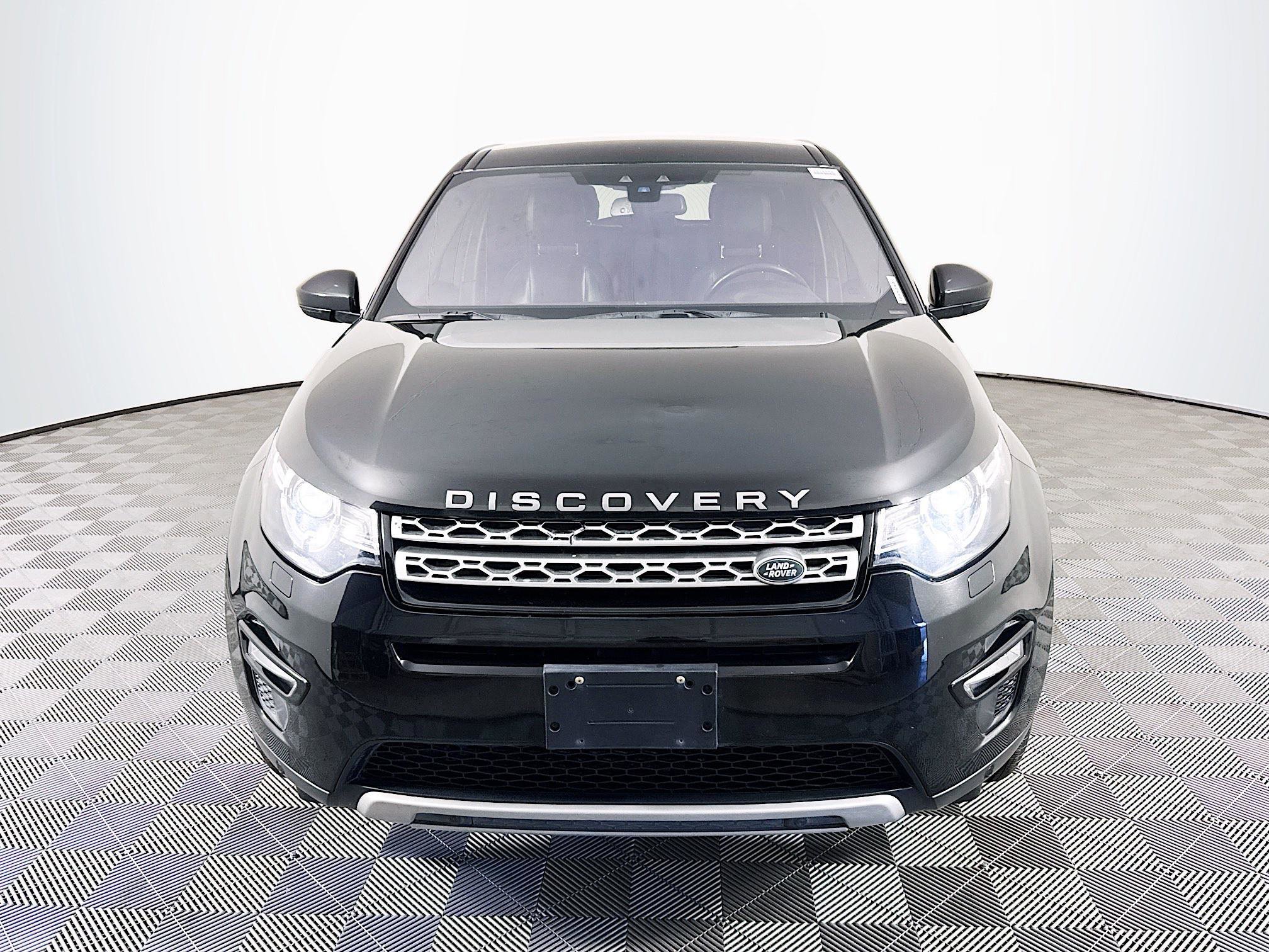 Used 2019 Land Rover Discovery Sport HSE image 2