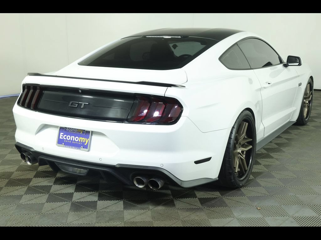 Used 2018 Ford Mustang GT RWD image 8