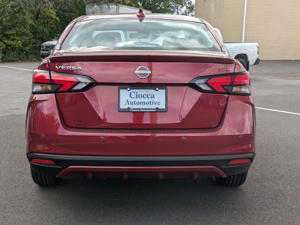 New 2025 Nissan Versa SR w/ Trunk Package image 5