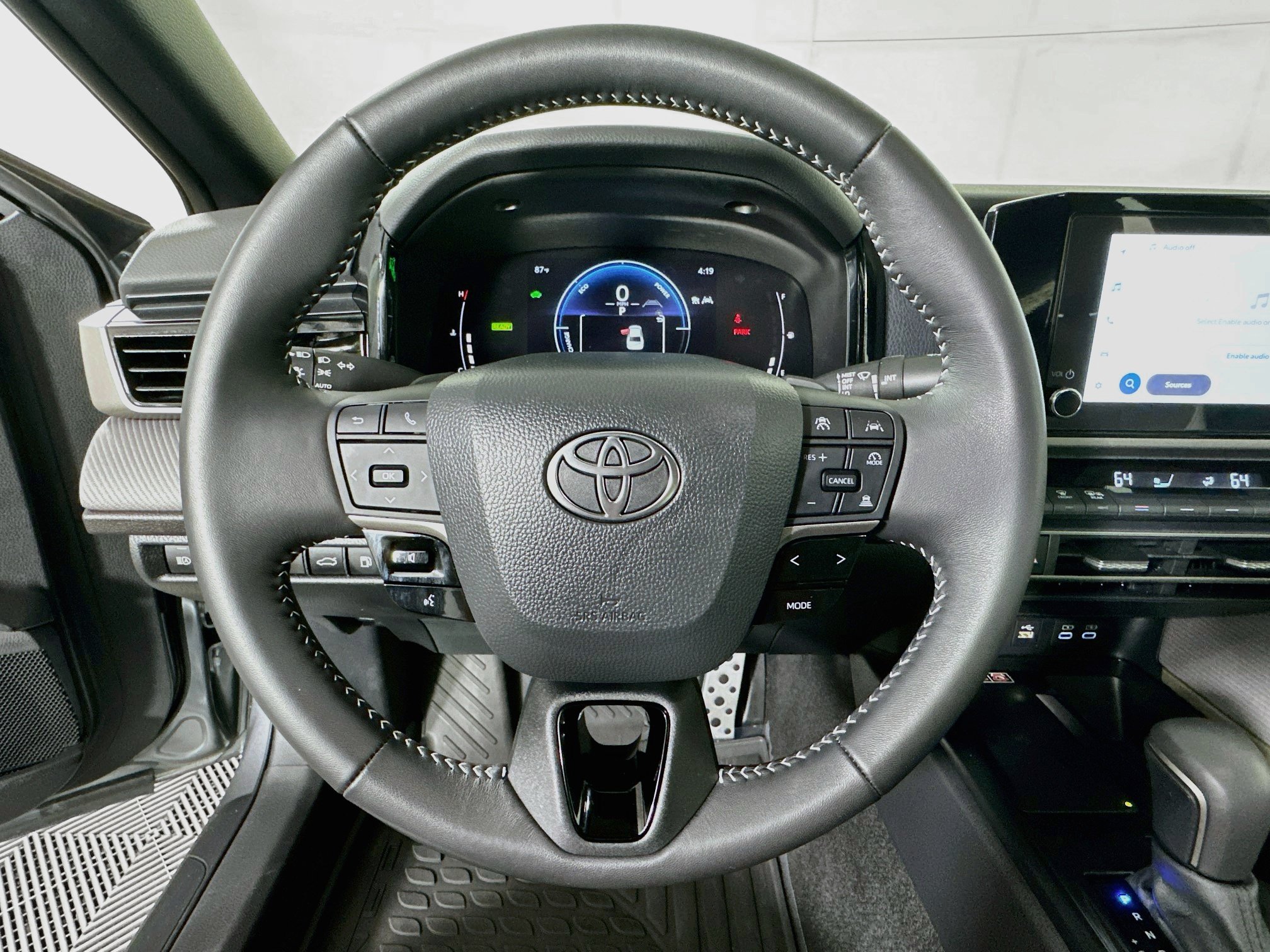 Certified 2026 Toyota Camry SE FWD image 15