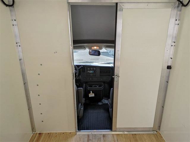 New 2025 Chevrolet Express 3500 w/ Power Convenience Package image 23
