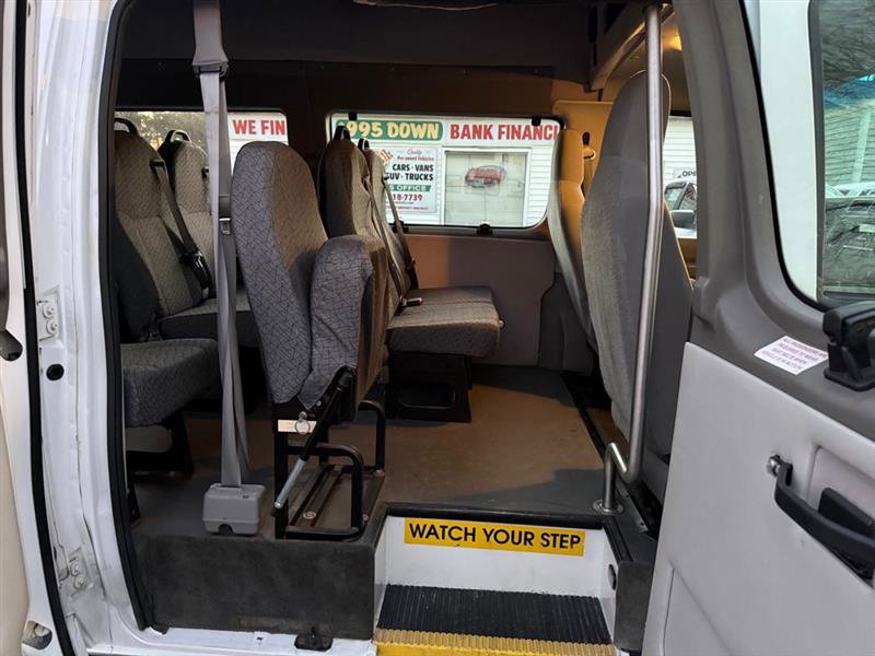 Used 2010 Ford E-250 and Econoline 250 Extended image 18