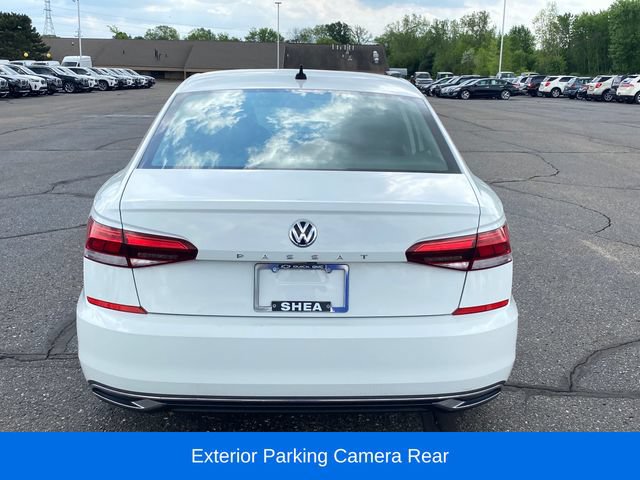 Used 2022 Volkswagen Passat 2.0T FWD image 4