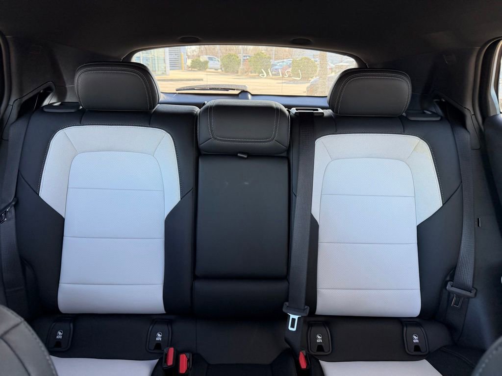 New 2026 Chevrolet Equinox EV LT FWD image 16