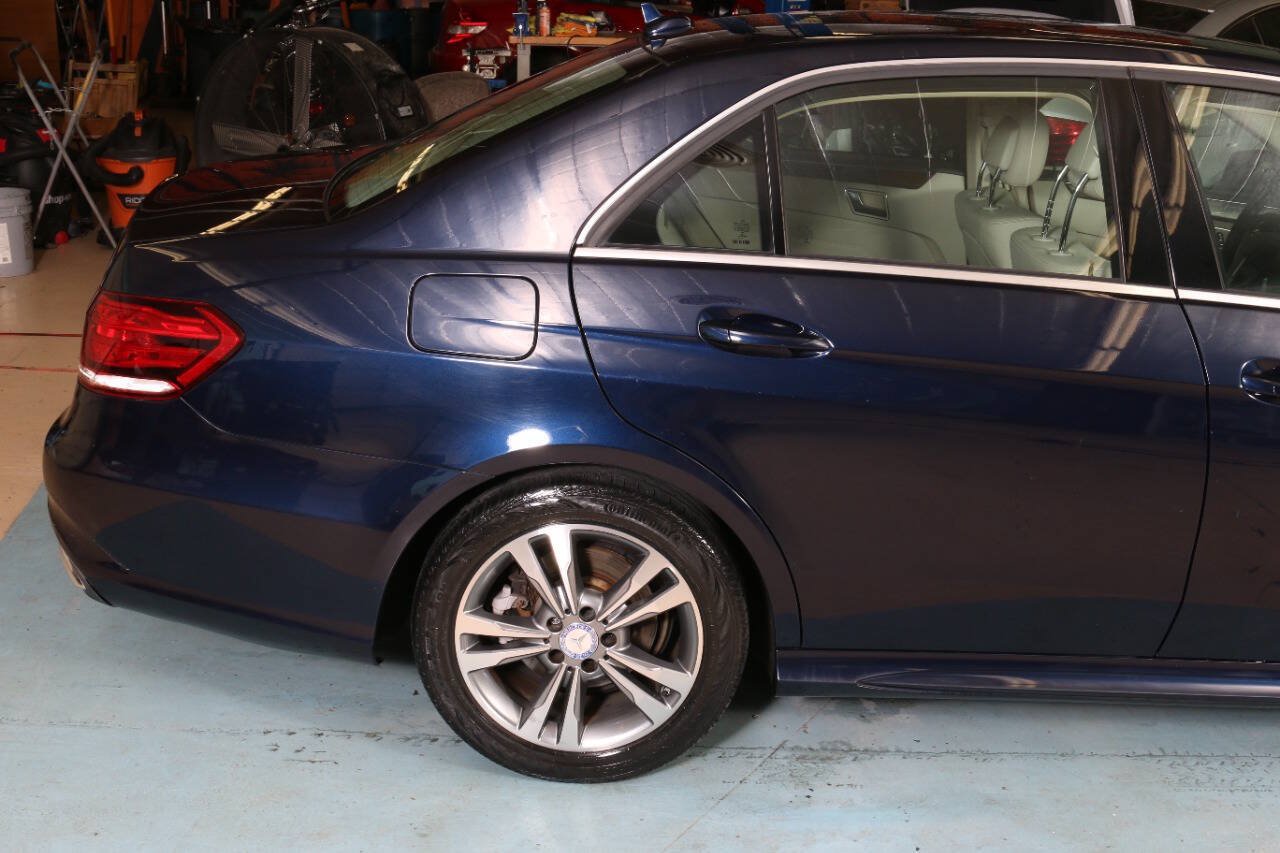 Used 2016 Mercedes-Benz E 350 Sedan image 19