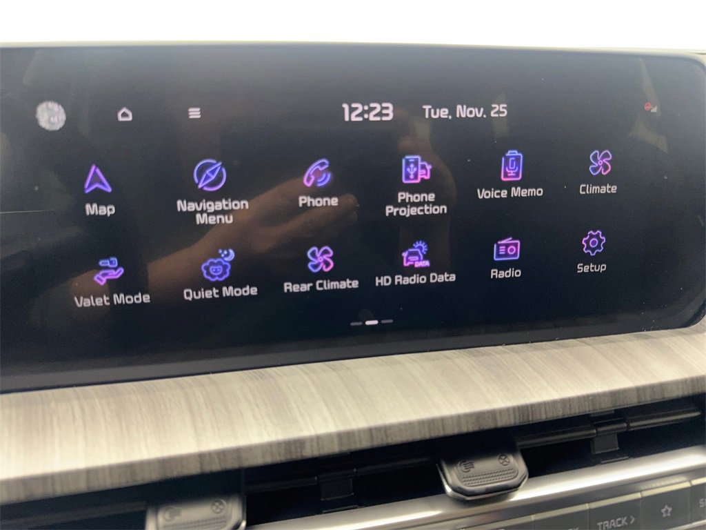 Used 2025 Kia Telluride EX w/ EX Captain's Chair Package image 65