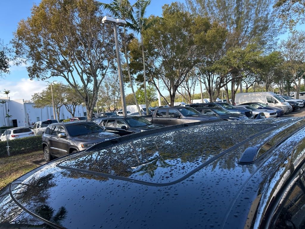 Used 2025 Jeep Grand Cherokee L Summit w/ Advanced Protech Group IV image 16