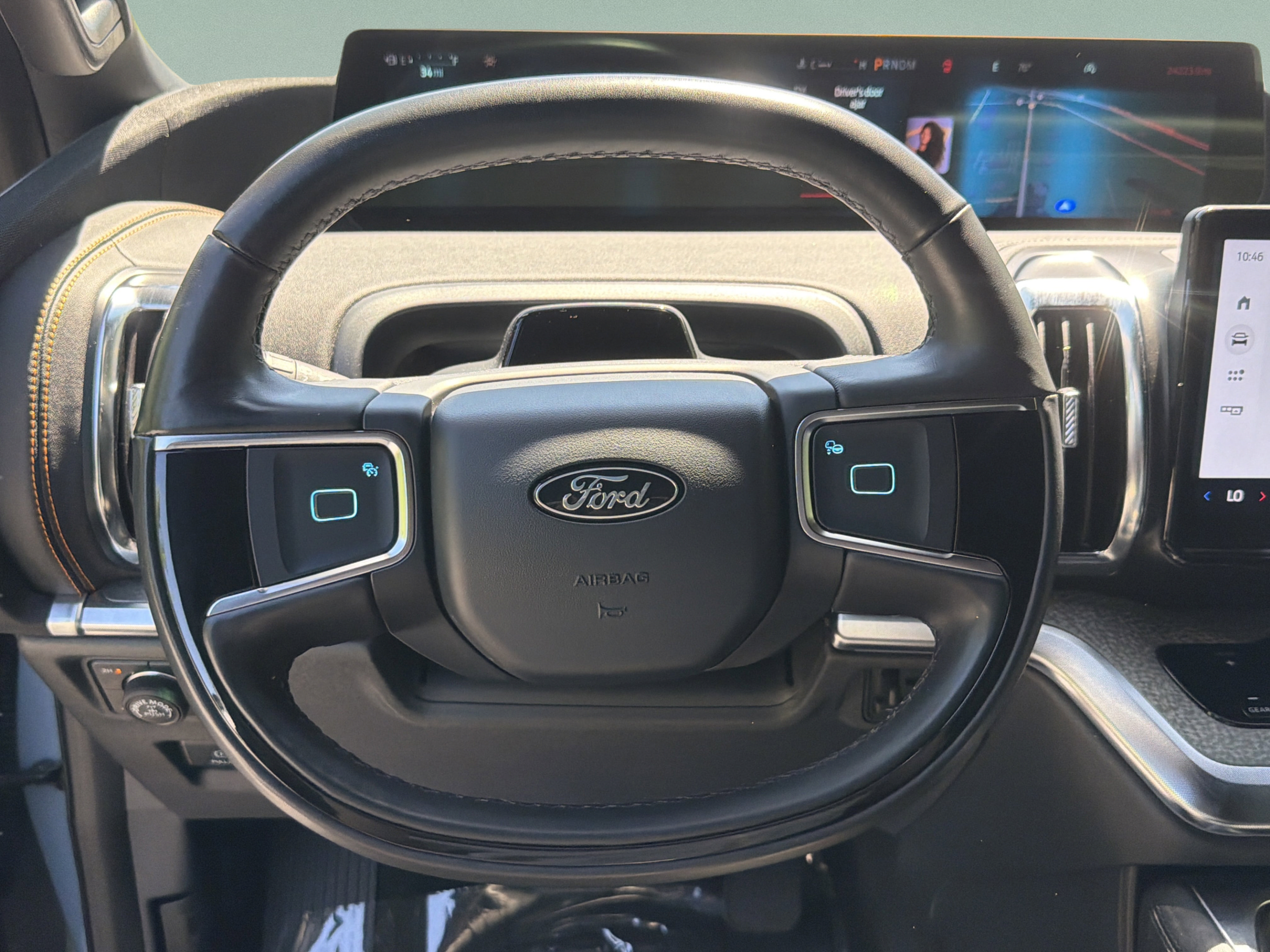 Used 2025 Ford Expedition Tremor AWD/4WD image 22