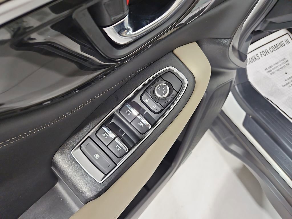 Certified 2025 Subaru Outback Limited image 13