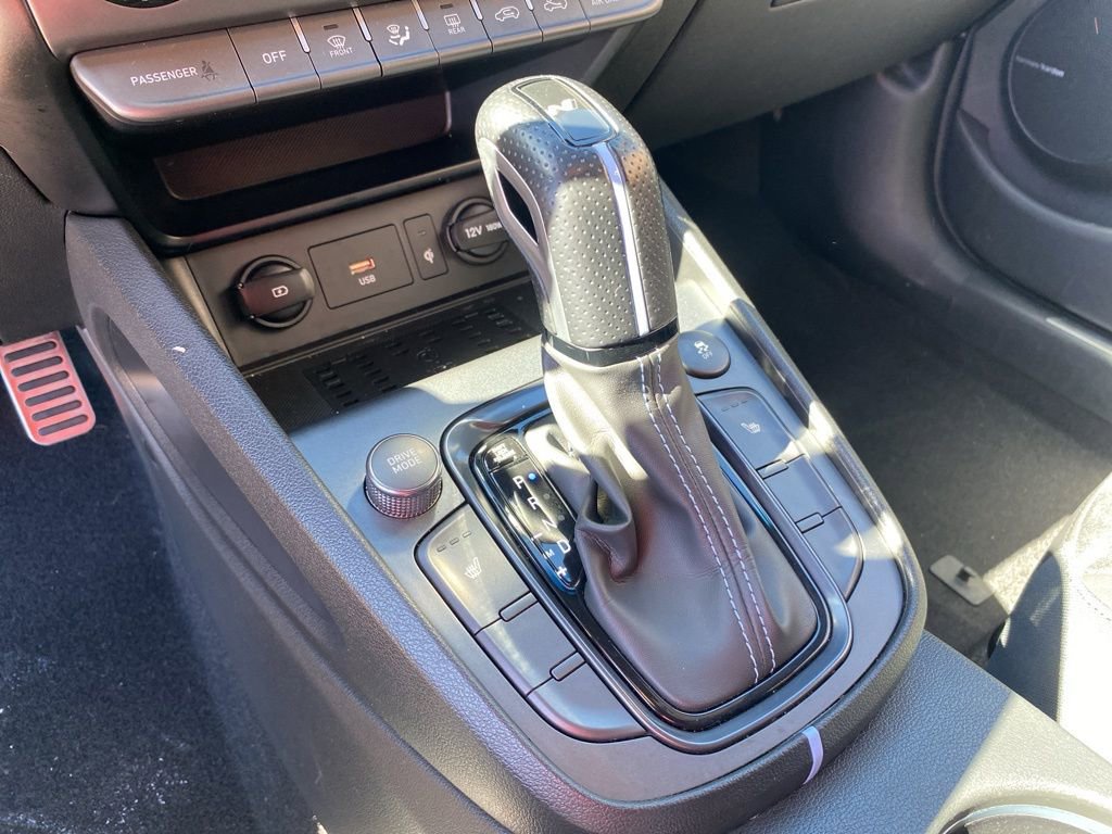 Used 2022 Hyundai Kona N image 34