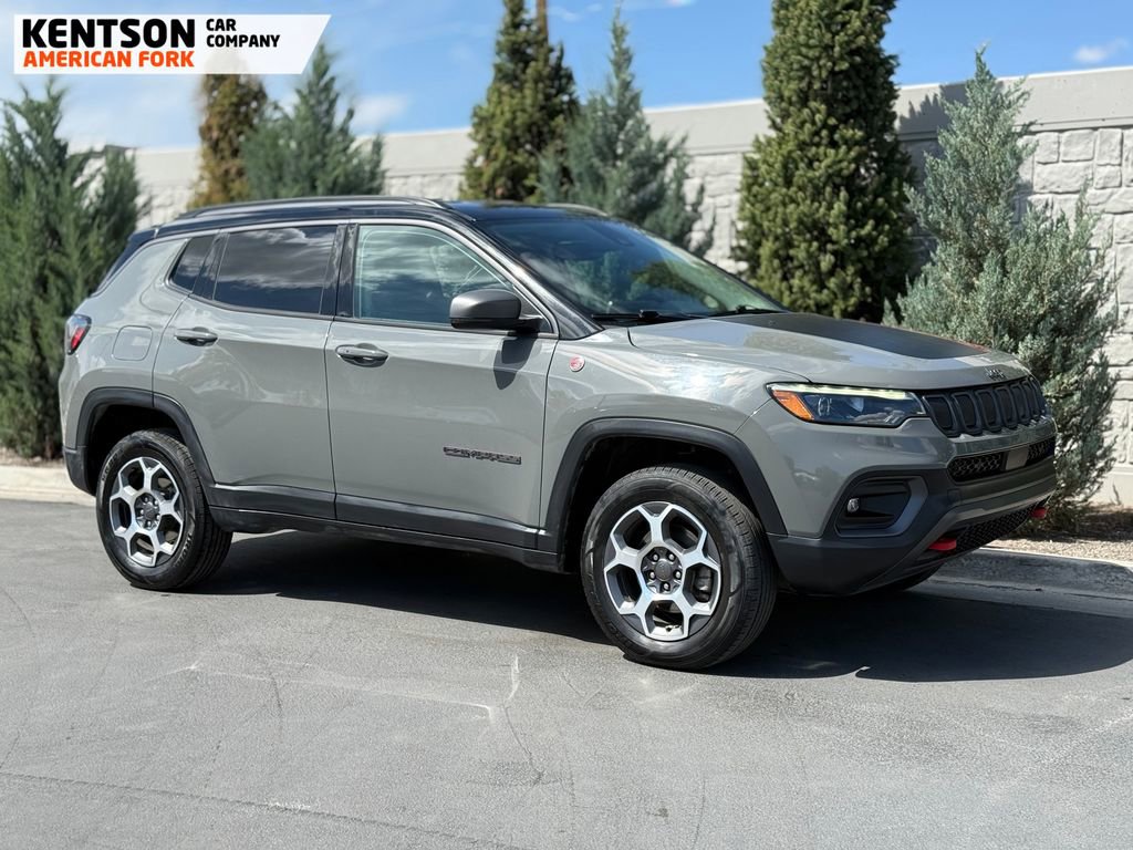 Used 2022 Jeep Compass Trailhawk w/ Trailhawk Elite Group AWD/4WD image 12