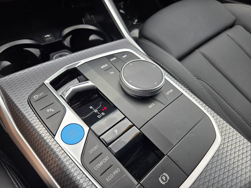 Certified 2025 BMW i4 xDrive40i AWD/4WD image 25
