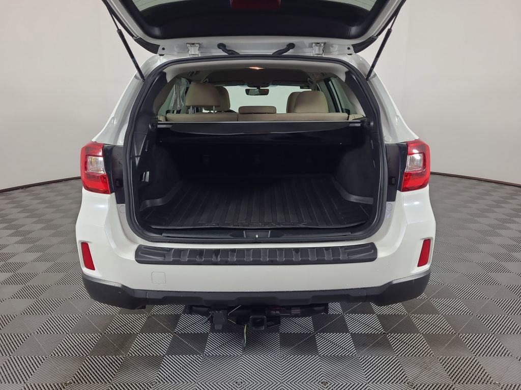 Used 2017 Subaru Outback 2.5i Premium AWD/4WD image 22