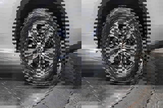 Certified 2021 Toyota Highlander XLE image 11