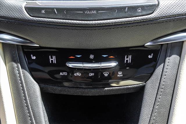 Used 2019 Cadillac XT5 AWD image 17