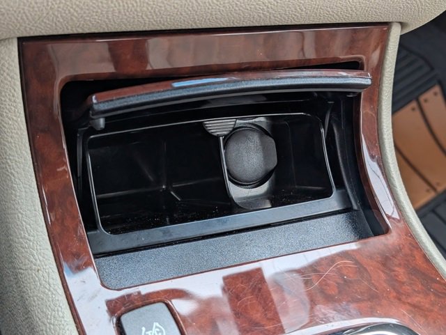 Used 2009 Buick Lucerne Super image 14