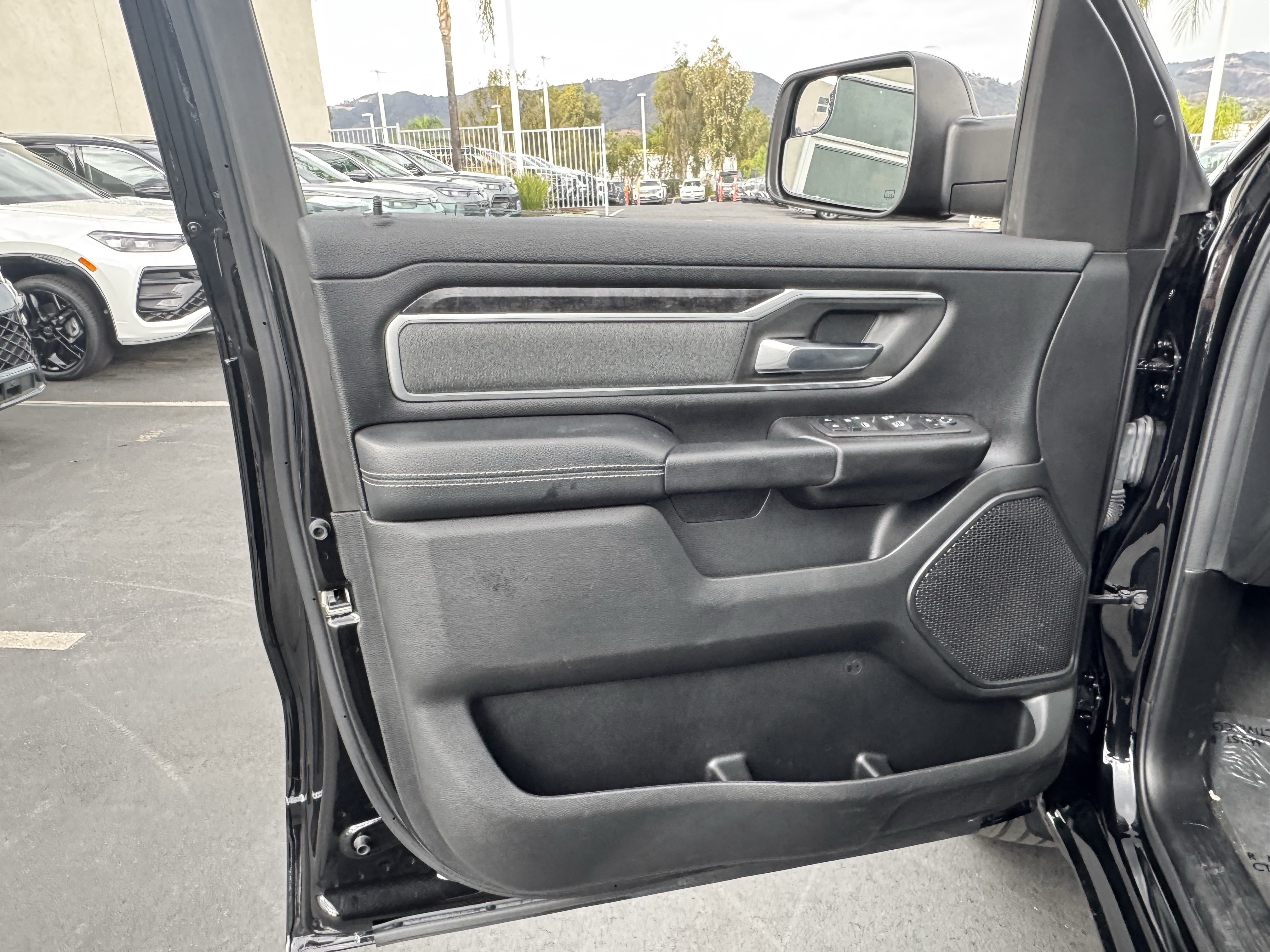 Used 2023 RAM 1500 Big Horn AWD/4WD image 13