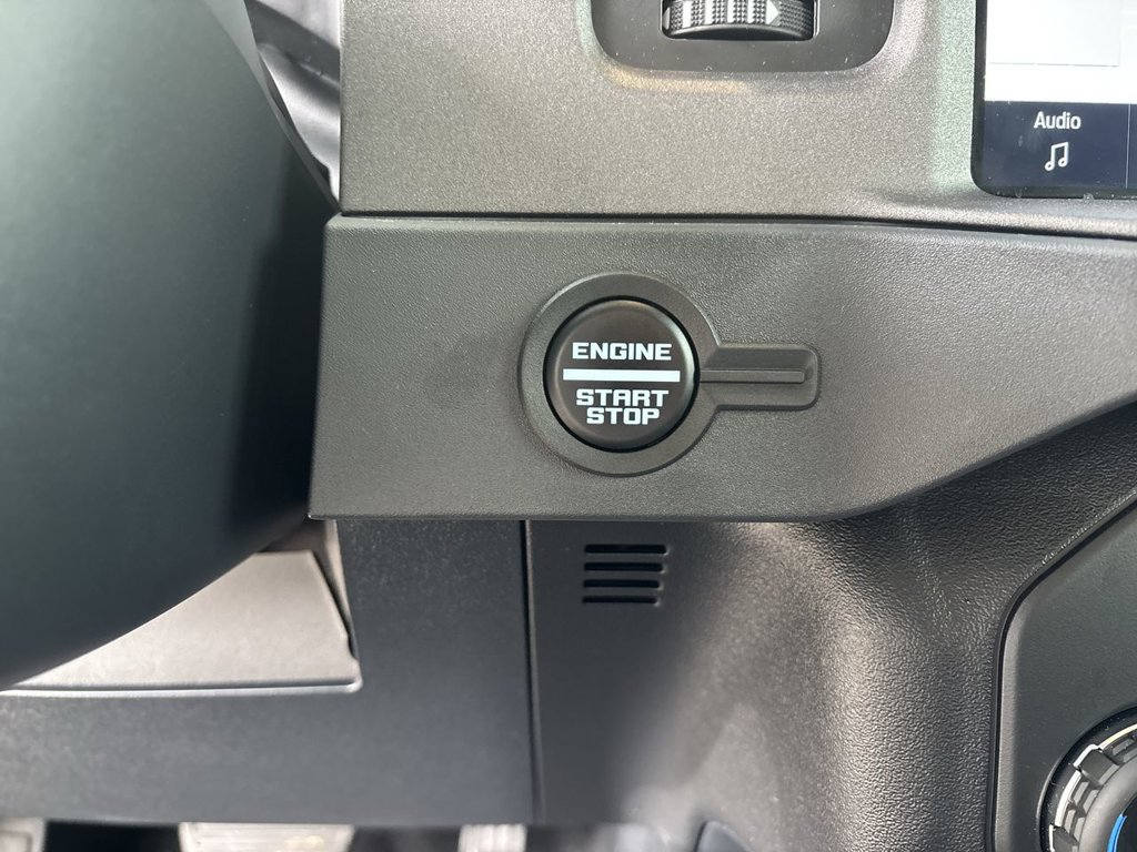 Used 2026 Ford Bronco Badlands AWD/4WD image 21