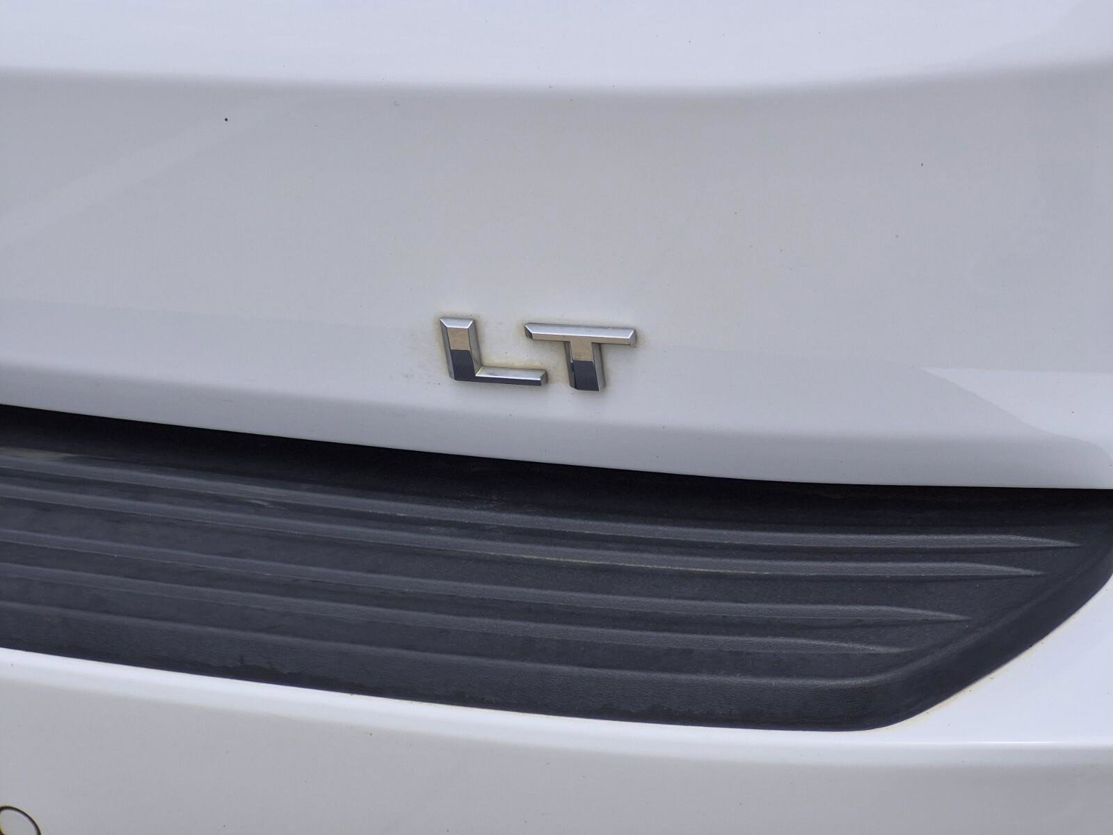 Used 2023 Chevrolet Tahoe LT w/ Luxury Package image 10