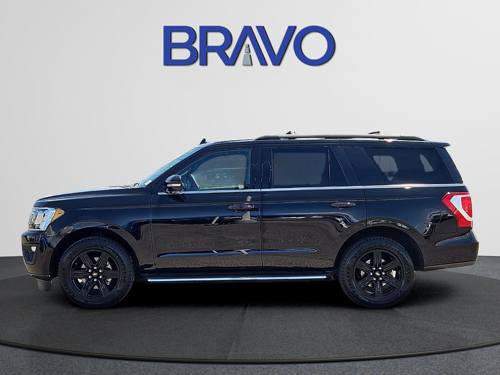 Used 2021 Ford Expedition XLT AWD/4WD image 2