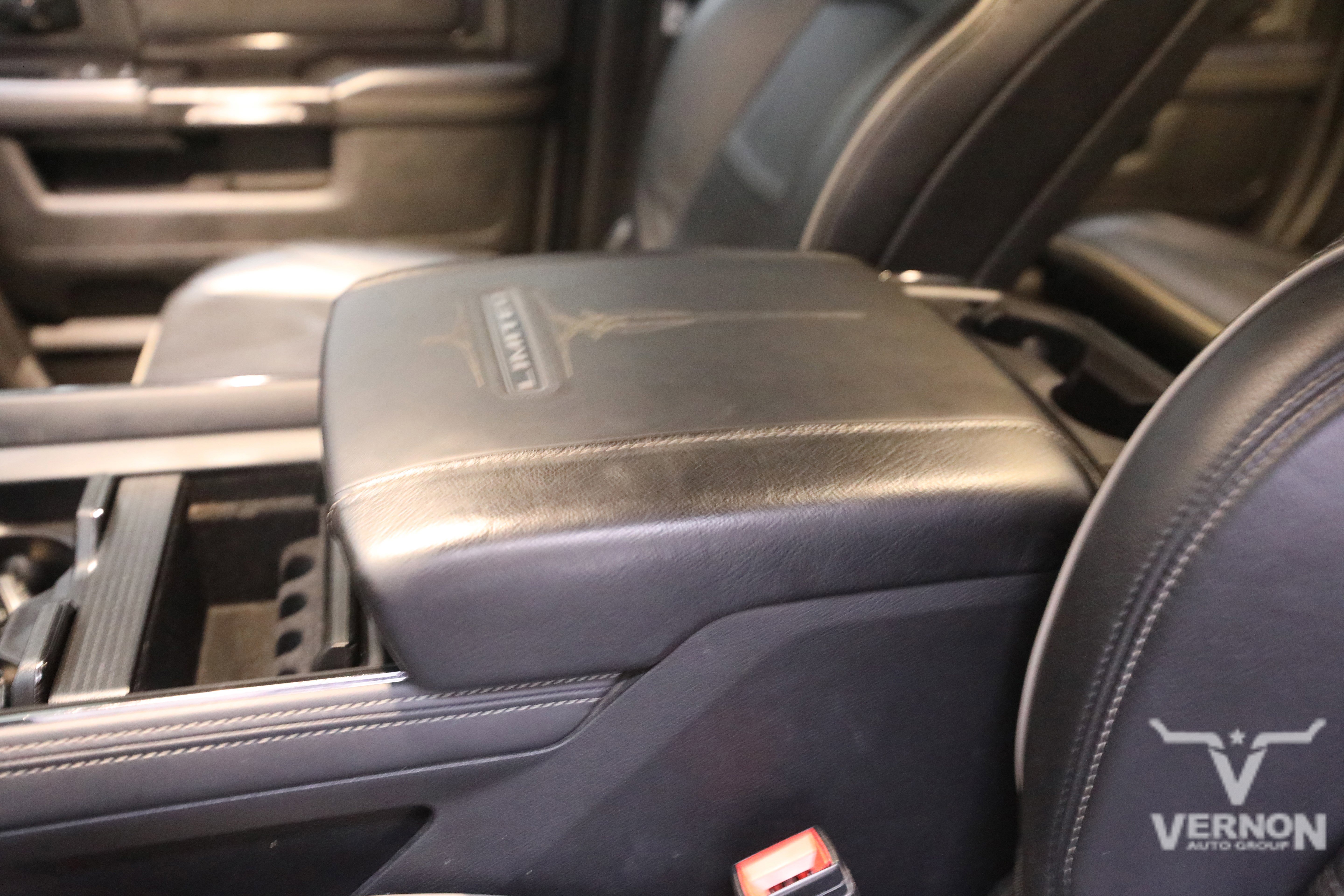 Used 2024 RAM 3500 Limited image 15