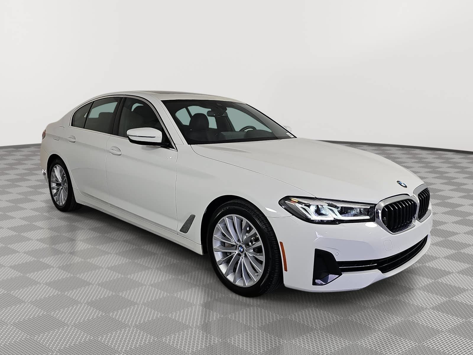 Used 2021 BMW 530i w/ Premium Package RWD video 2