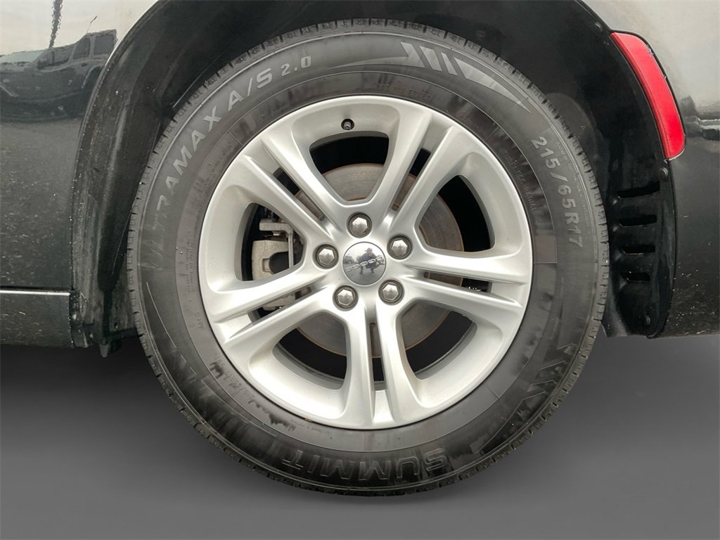 Used 2023 Dodge Charger SXT image 10