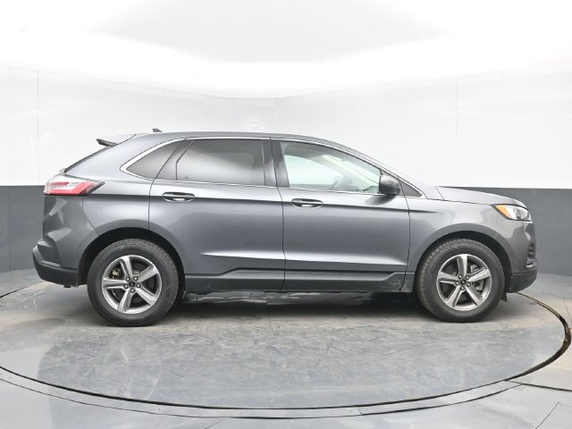 Used 2024 Ford Edge SEL w/ Convenience Package AWD/4WD image 11
