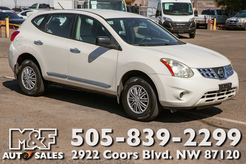 Used 2013 Nissan Rogue S FWD image 1
