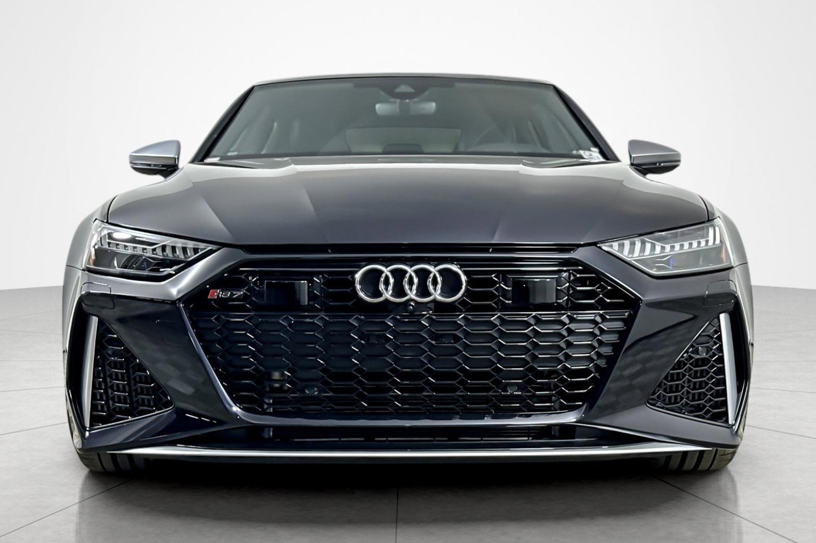 Used 2022 Audi RS 7 Sportback w/ RS 7 Executive Package image 8