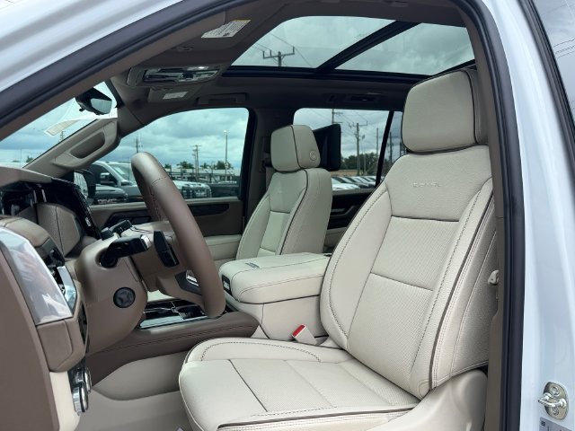 New 2027 GMC Yukon Denali w/ Denali Reserve Package AWD/4WD image 9
