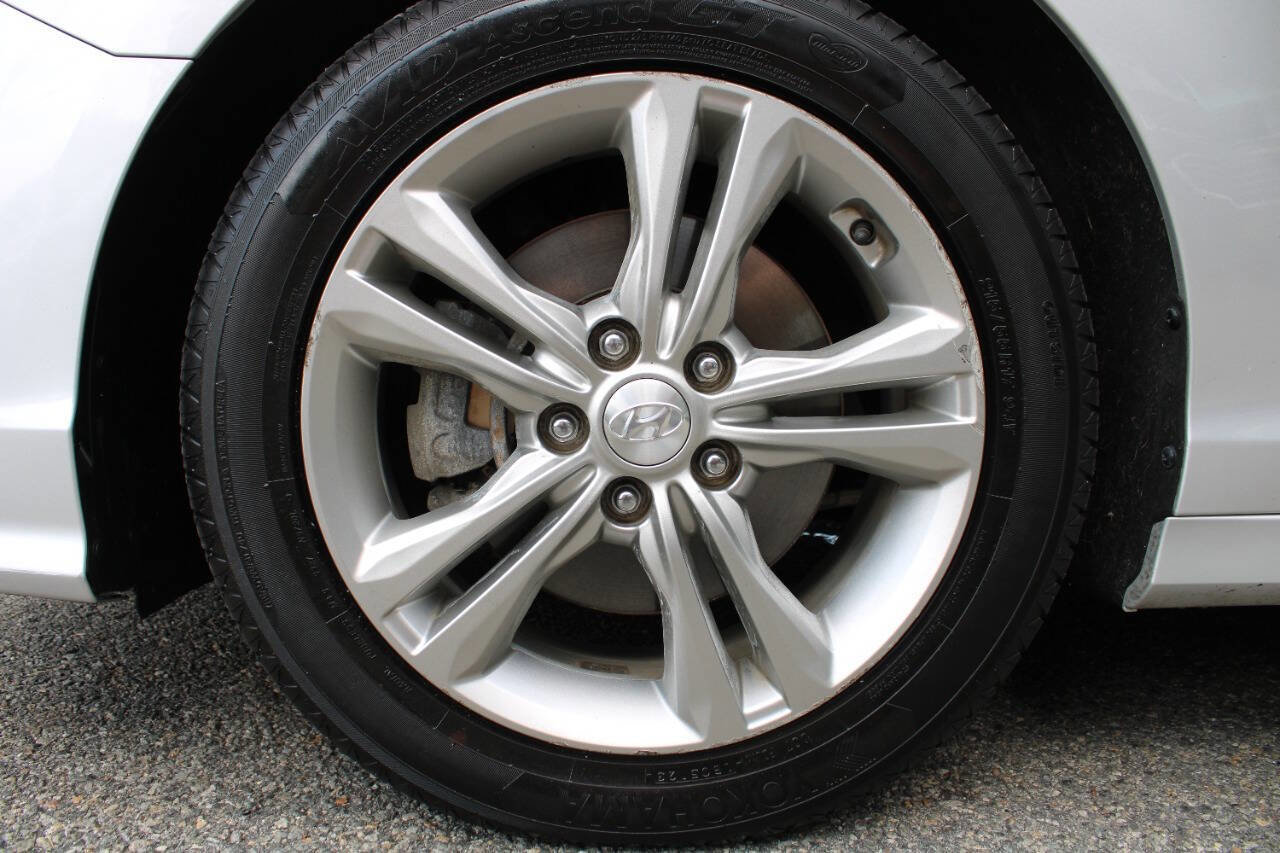Used 2018 Hyundai Sonata SEL image 18