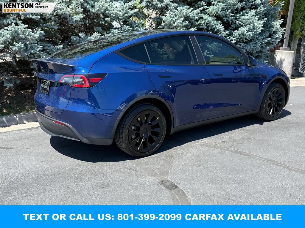 Used 2024 Tesla Model Y Long Range AWD/4WD image 10
