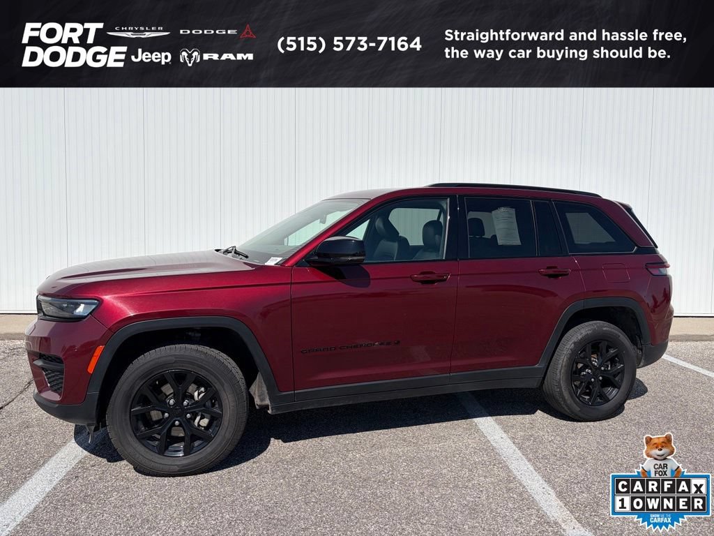 Used 2024 Jeep Grand Cherokee Altitude AWD/4WD image 1