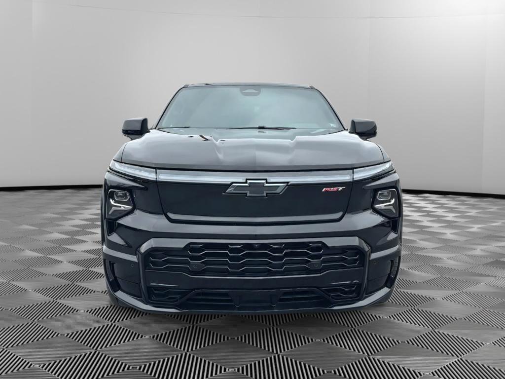 Used 2024 Chevrolet Silverado EV RST image 7