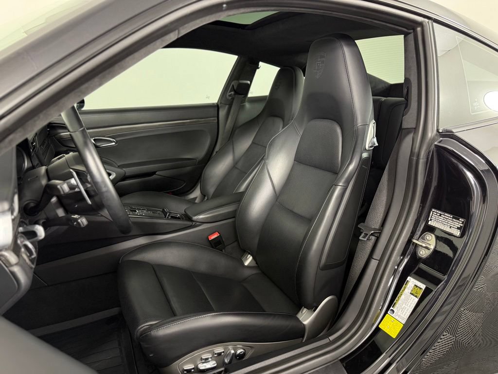 Certified 2019 Porsche 911 Turbo S AWD/4WD image 5