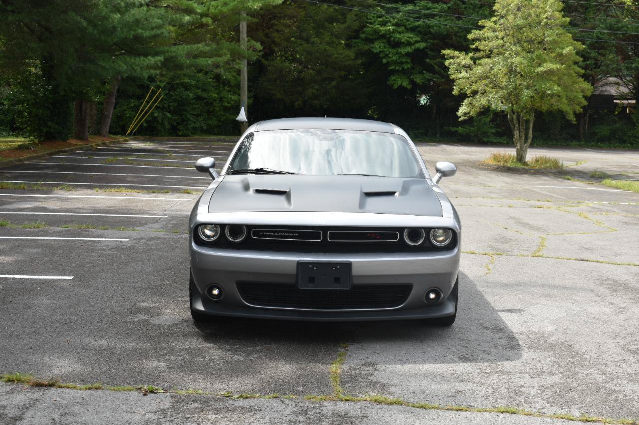 Used 2015 Dodge Challenger R/T w/ Quick Order Package 22B R/T RWD image 11
