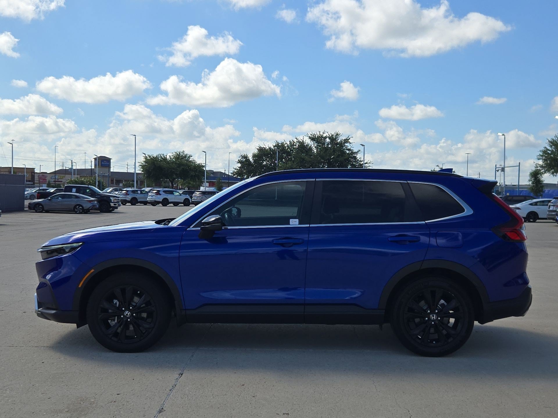 Used 2023 Honda CR-V Sport Touring image 7