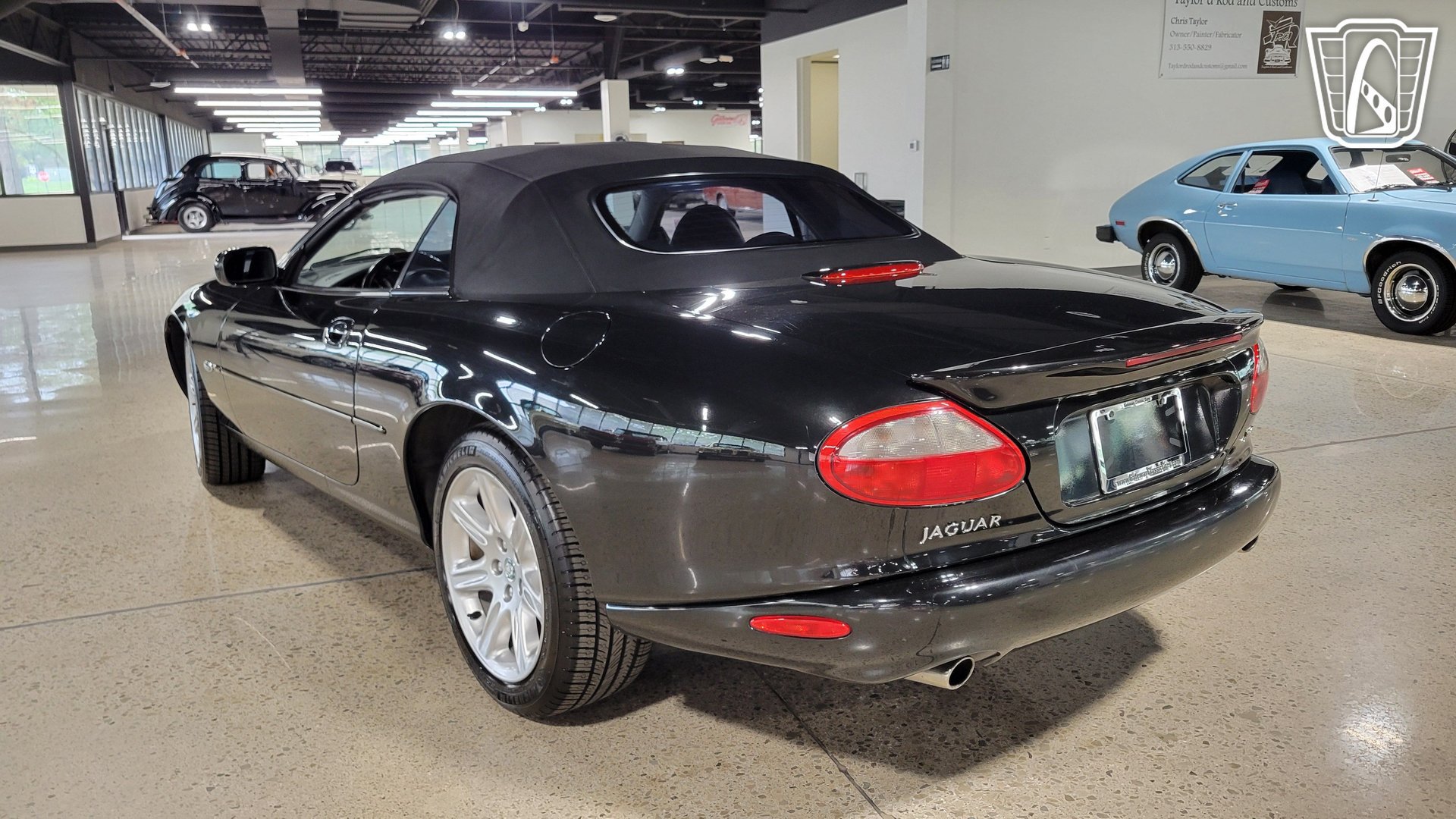 Used 2000 Jaguar XK8 Convertible RWD image 29