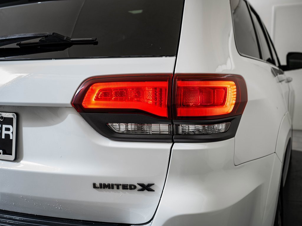 Used 2020 Jeep Grand Cherokee Limited X image 9
