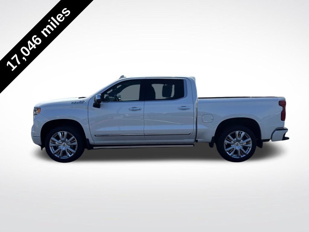 Used 2024 Chevrolet Silverado 1500 High Country w/ Technology Package AWD/4WD video 2