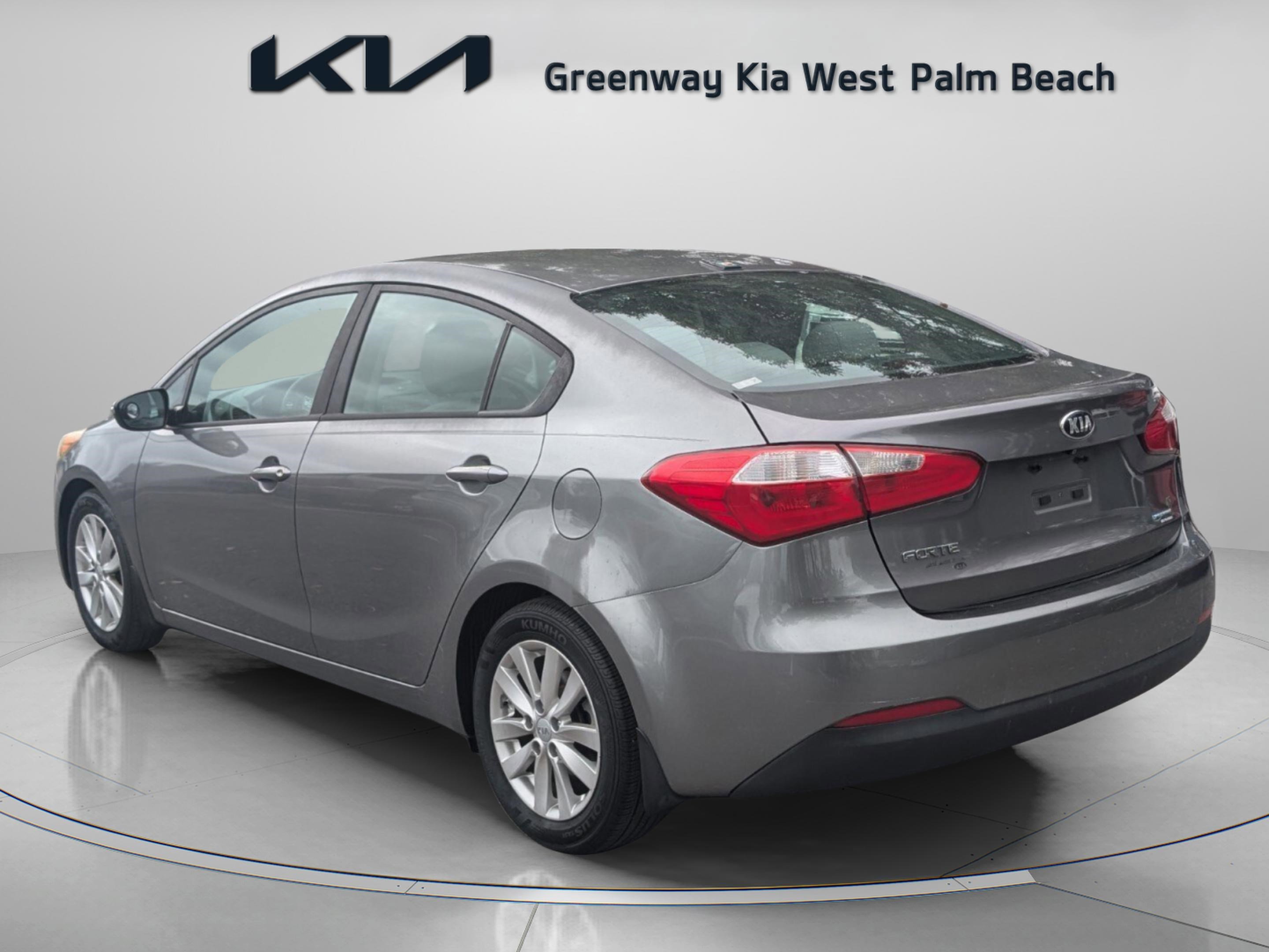 Used 2016 Kia Forte LX w/ LX Popular Plus Package image 6