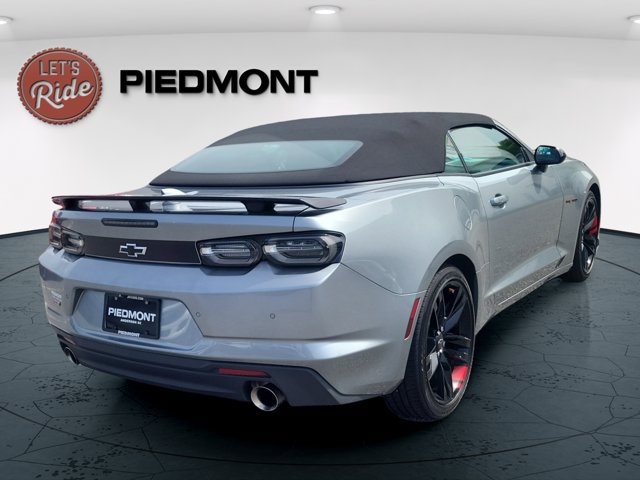 Used 2024 Chevrolet Camaro LT w/ Redline Edition RWD image 5